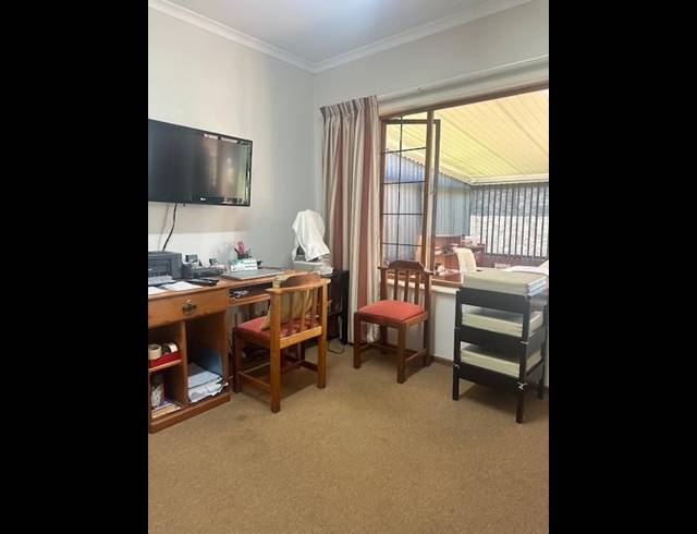 3 BEDROOM TOWNHOUSE FOR SALE IN AMBER VALLEY